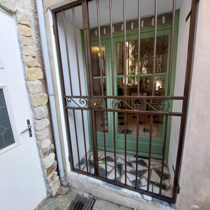 Mon Ventoux Vila Modene Exterior foto